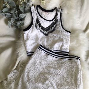 GUESS Joel Lace Pencil Skirt
